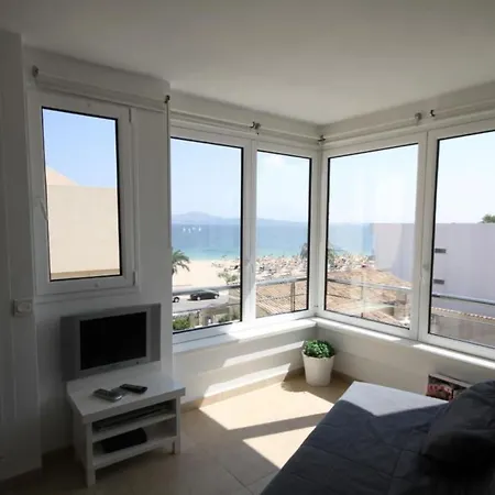 Tamarells By Interhome *